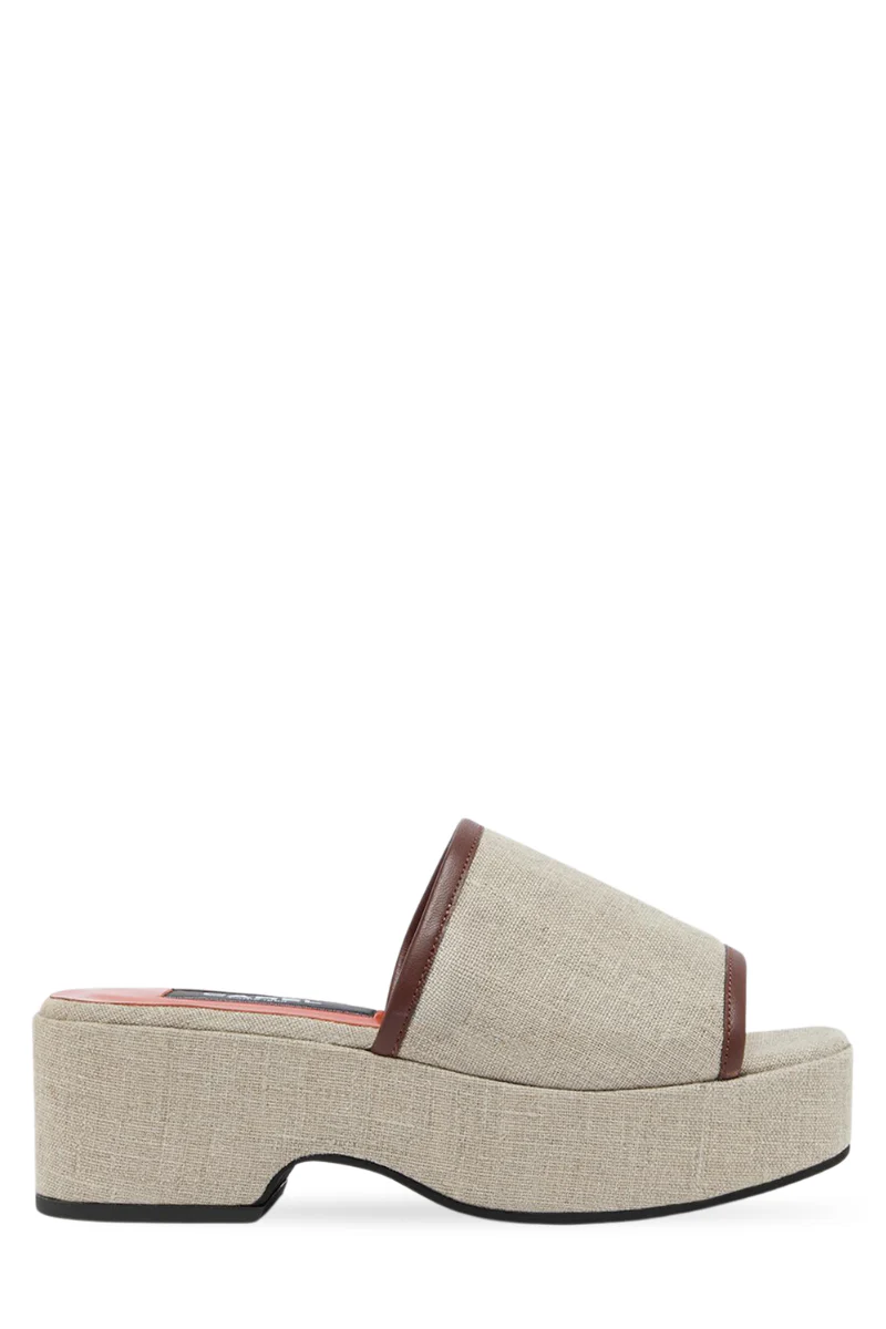Adri Mules