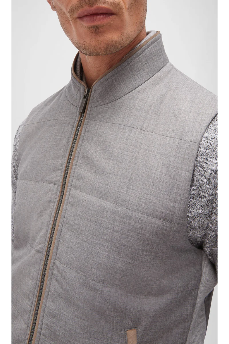 Arena Travel Vest - Image 3