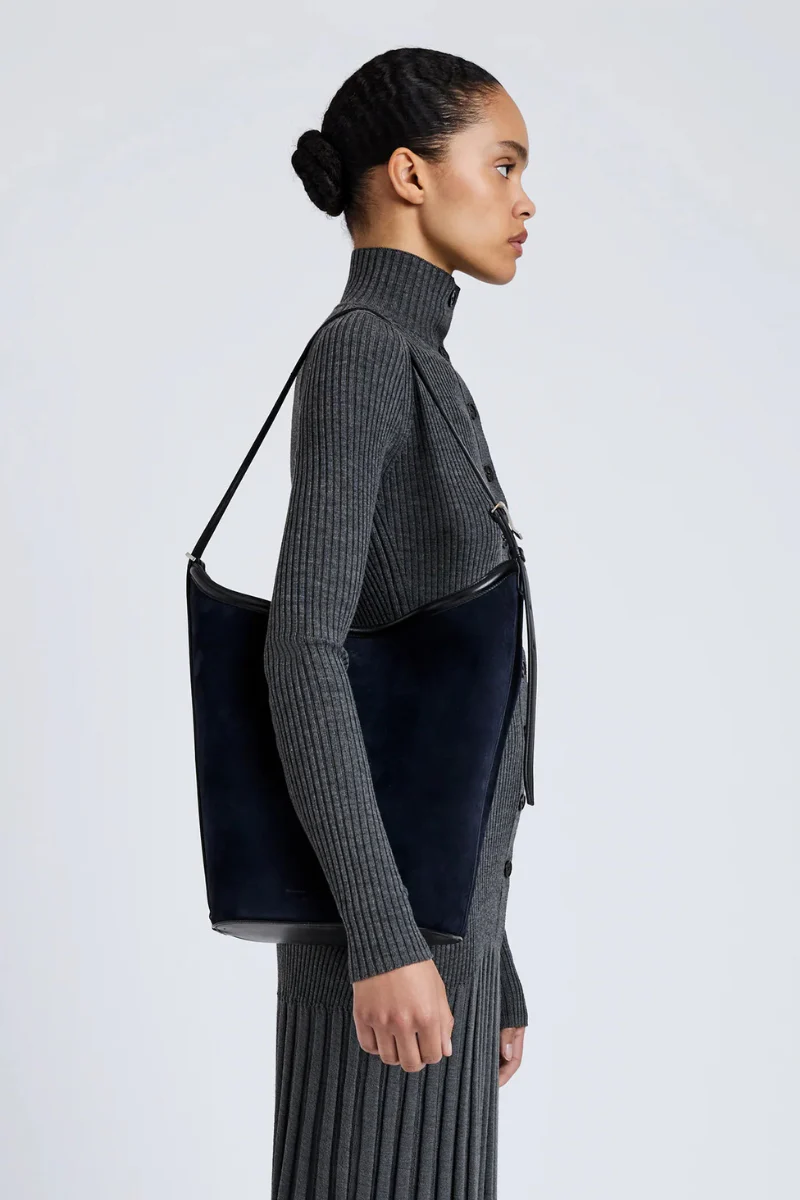 Brant Bucket Bag - Image 2