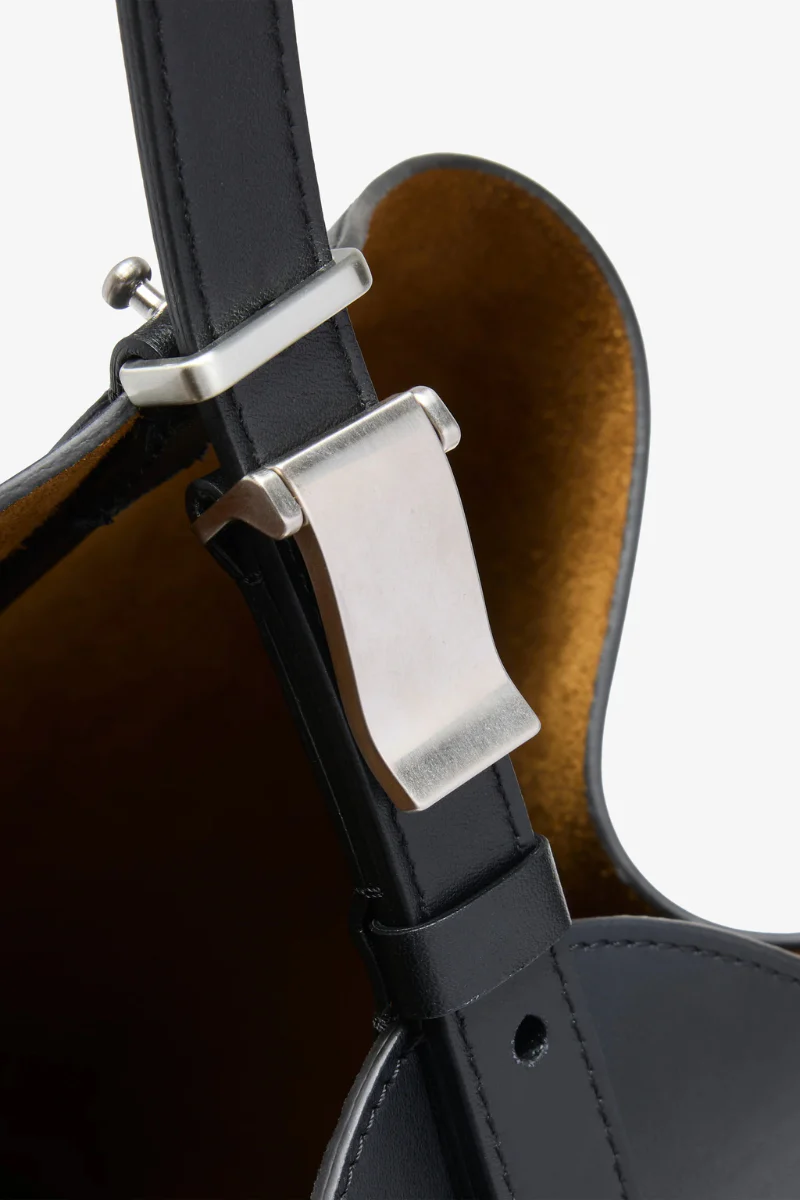 Brant Bucket Bag - Image 7