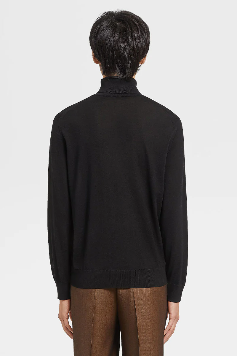 Cashseta Light Turtleneck - Image 4