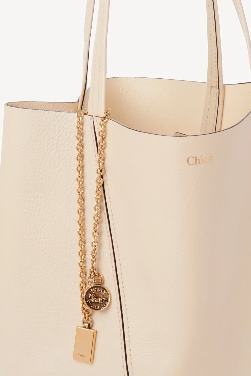 Chloé Spin Tote Bag - Image 17