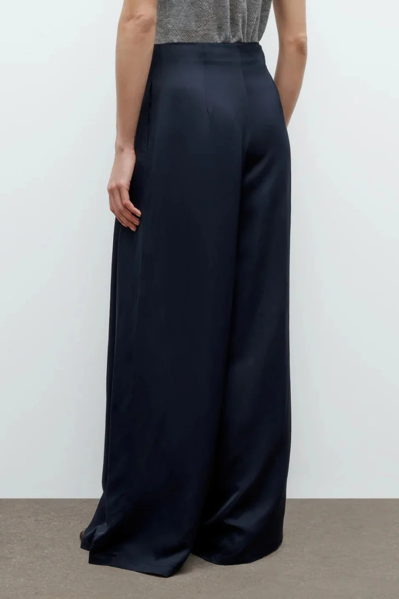 Drew Pant - Image 4