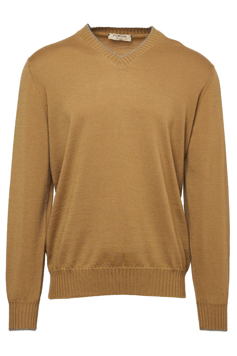 Duvet Cashmere V-Neck - Image 6