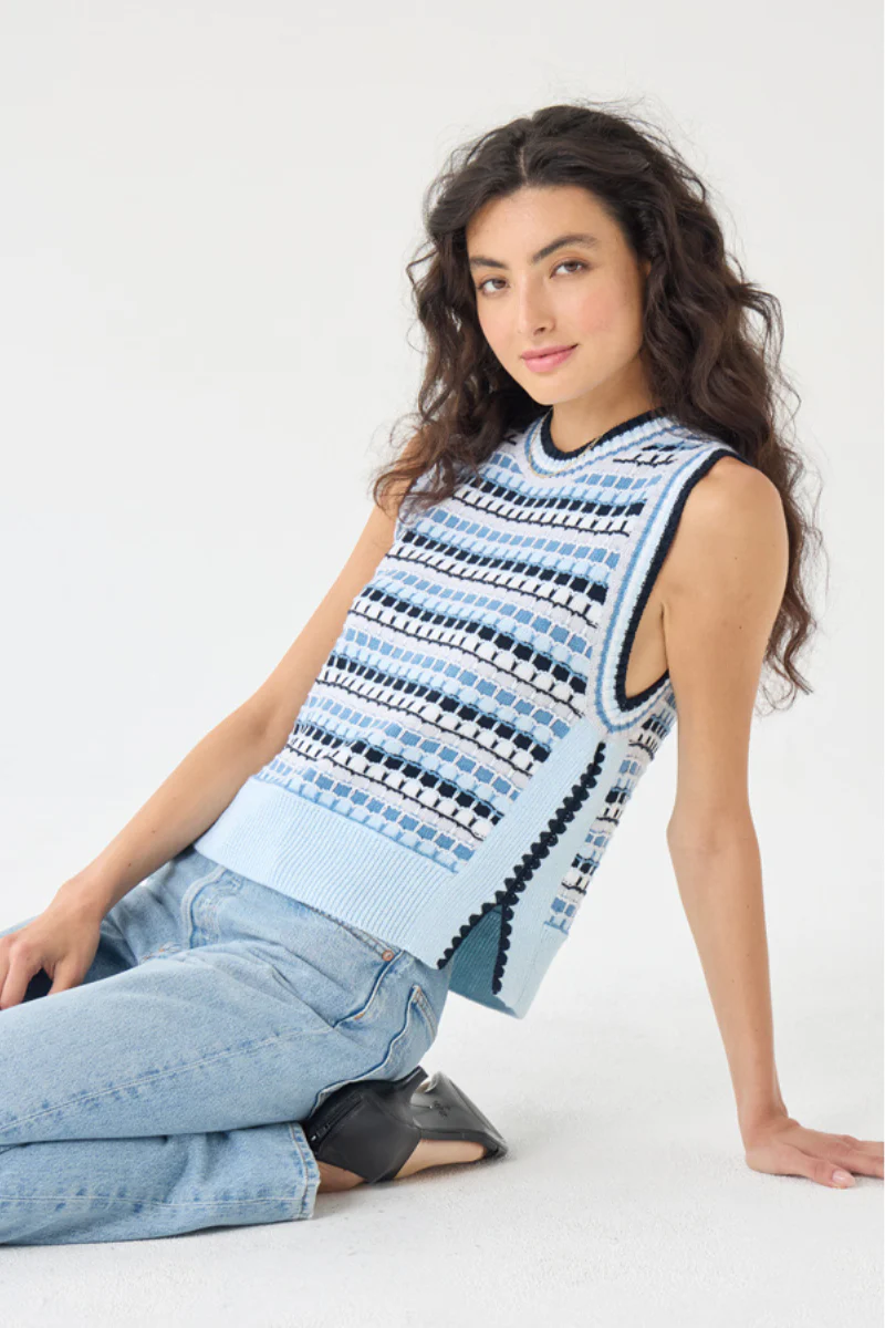 Geo Stitch Sleeveless Crew - Image 2