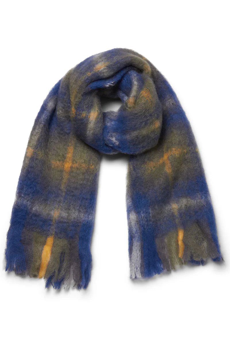 Mohair Tartan Scarf - Image 3