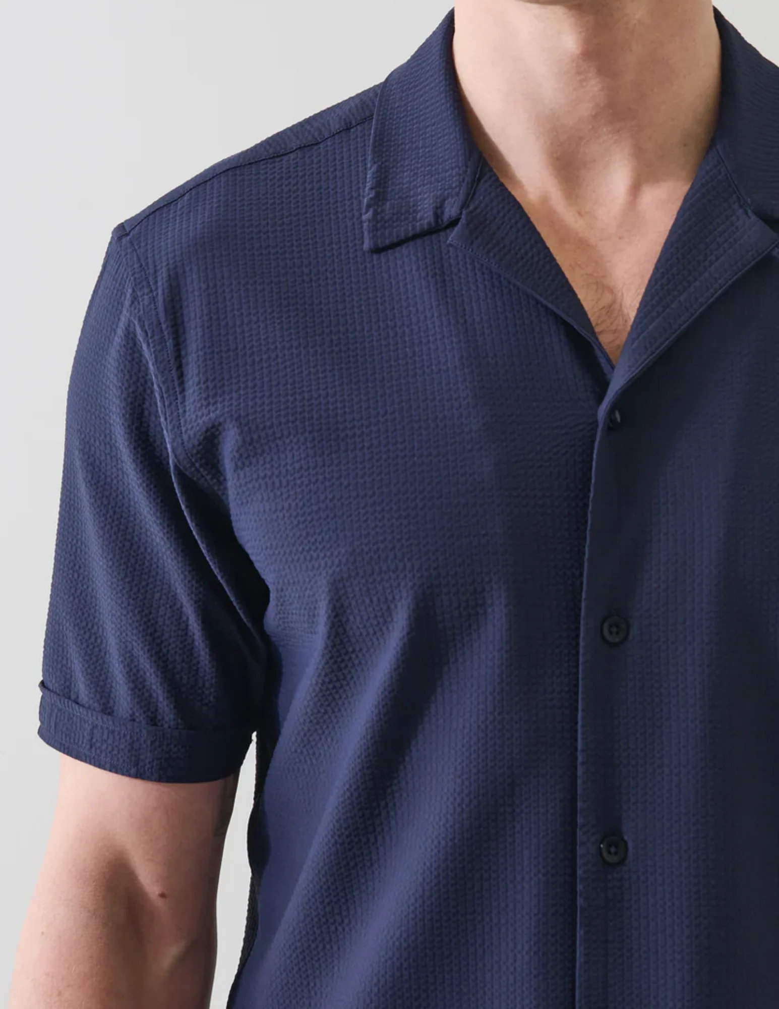 Seersucker Performance Stretch Shirt - Image 2