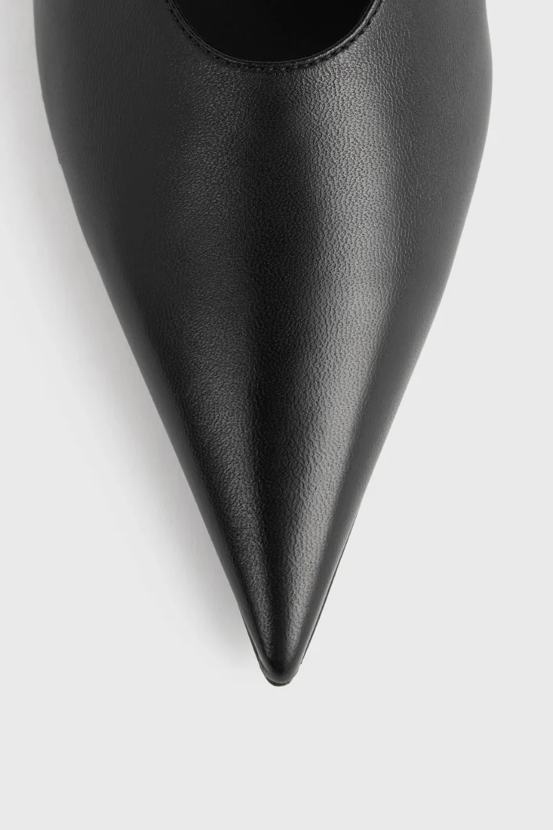 Sharp Kitten Pumps - Image 5