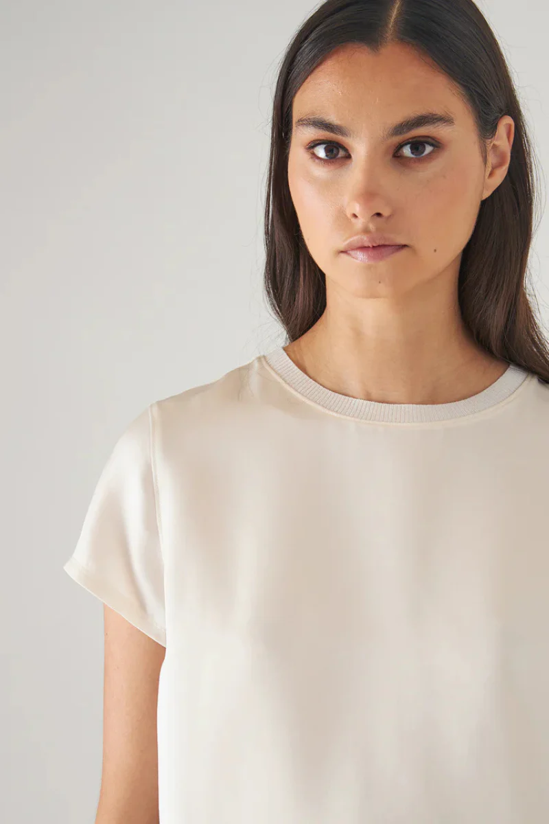 Silk Short Sleeve Crewneck - Image 5