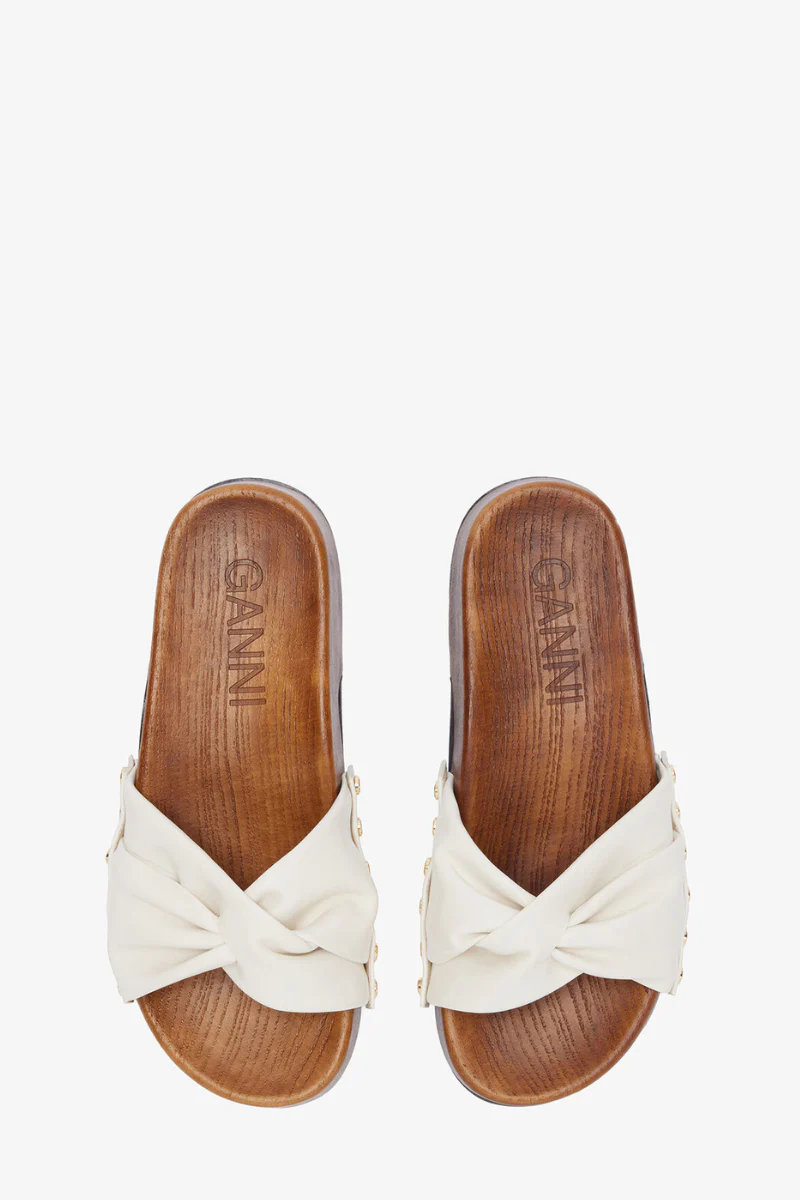 Tia Fairy Clog - Image 3
