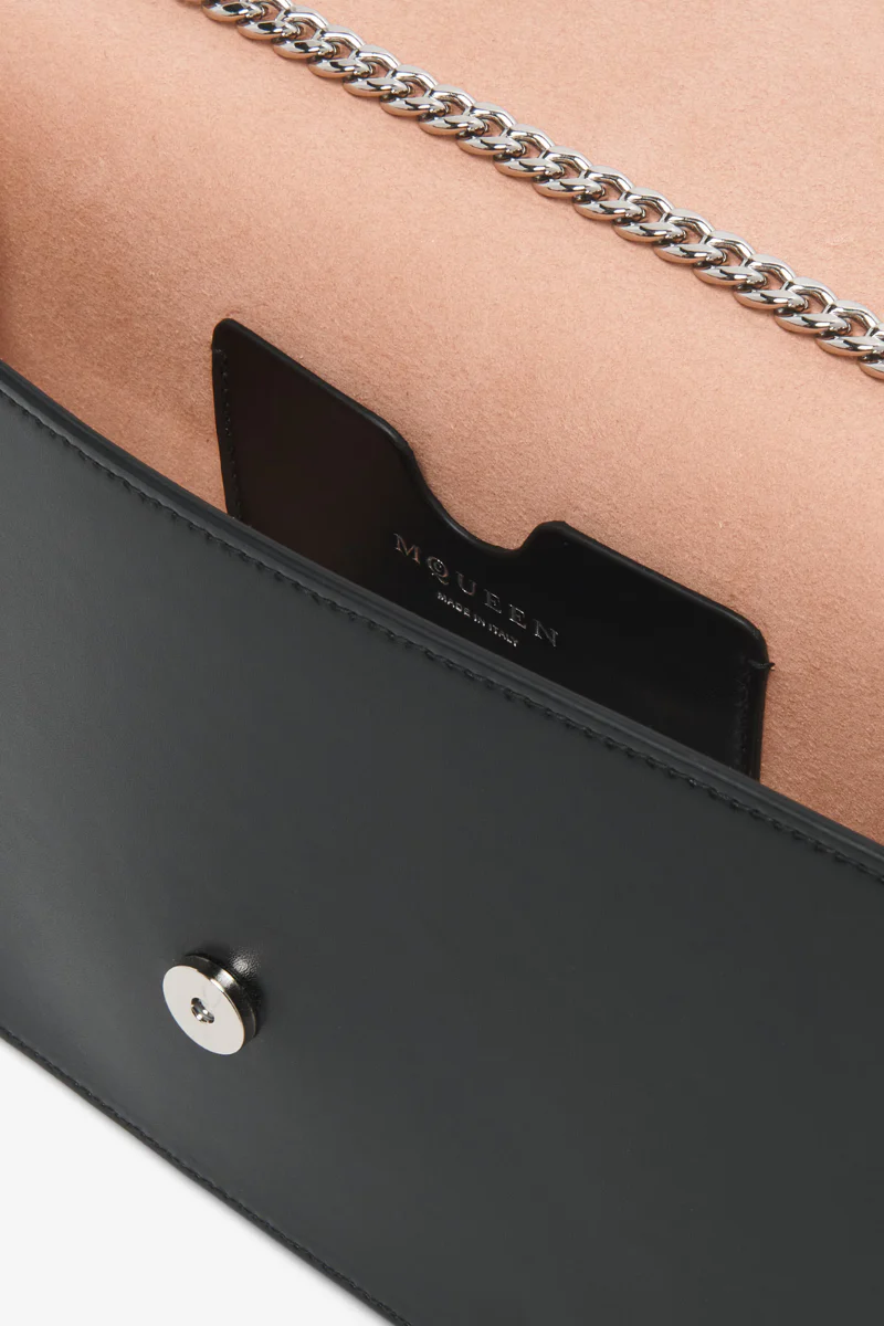 Top Handle Skull Bag - Image 5